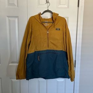 L. L. Bean 1/2 Zip Windbreaker